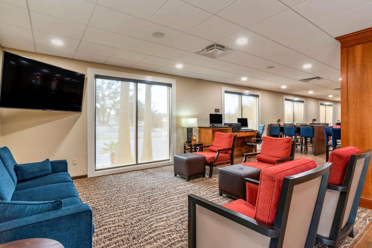 Comfort Suites Niceville Near Eglin Air Force Base Eksteriør billede