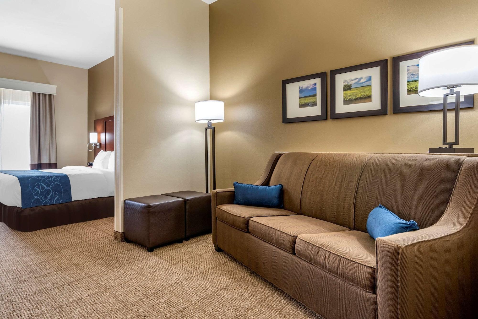 Comfort Suites Niceville Near Eglin Air Force Base Eksteriør billede