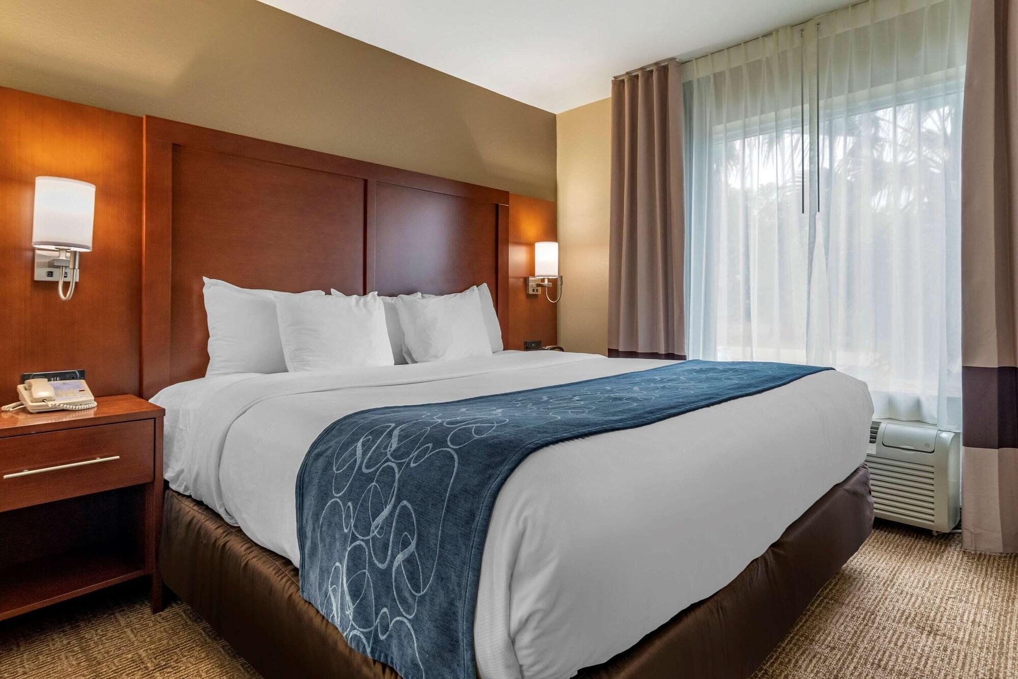 Comfort Suites Niceville Near Eglin Air Force Base Eksteriør billede
